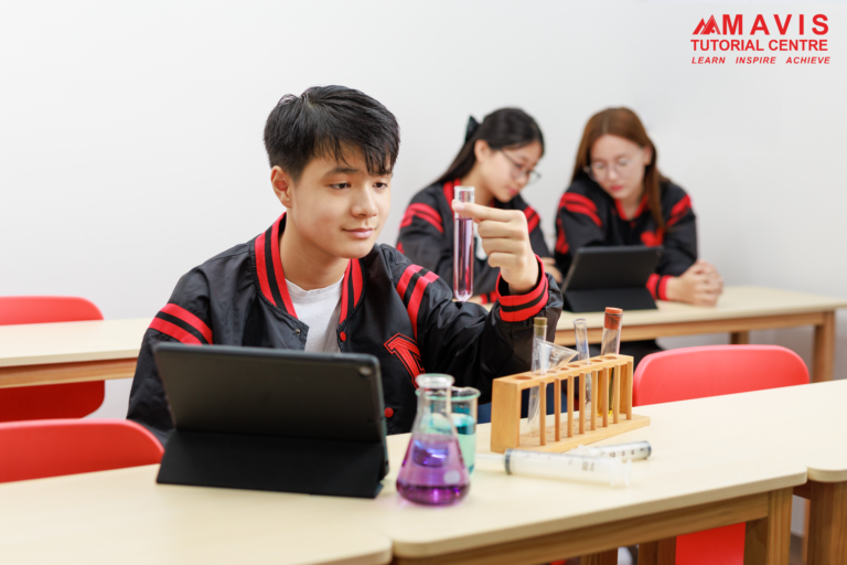 How Chemistry Tuition Helps Students Adapt to Singapore’s New Subject-Based Learning Approach
